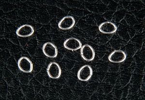  Jump rings - silver finish oval - 4 mm x 5 mm diameter by 0.8 mm Thick - 250 pcs *  (Minimum quantity purchase is 2)