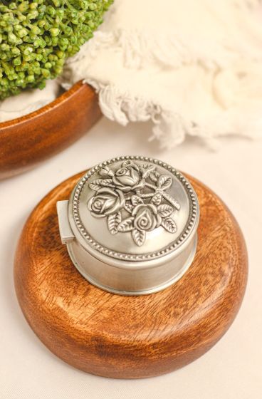    Metal Rosary Box Round with Floral Relief   (Minimum qty, purchase is 1) 