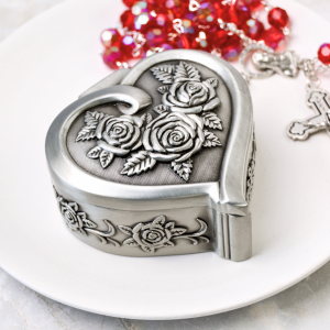 Three Roses Heart Rosary Box – 2.5" Silver Metal, Made in Portugal *