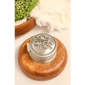    Metal Rosary Box Round with Floral Relief   (Minimum qty, purchase is 1) 