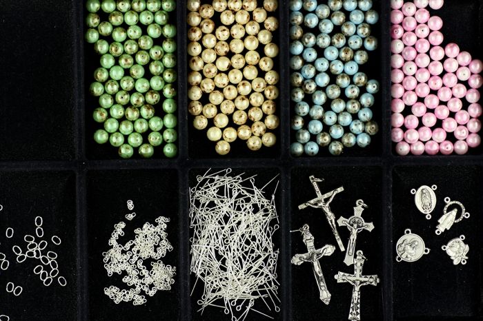 Rosary Kit - 8mm Dappled Beads -Makes 4 Rosaries (colors may vary) No pliers (Minimum quantity purchase is 1)