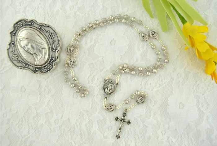  Our Lady of Medjugorje Rosary with Metal Case  (Minimum quantity purchase is 1)